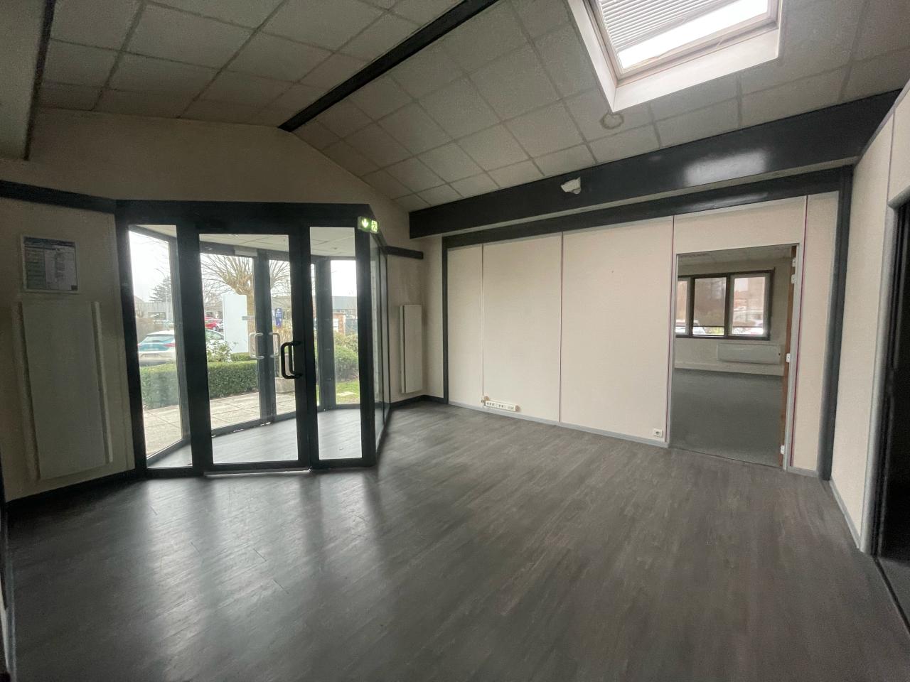 Bureau La Chapelle-Saint-Mesmin 321m² Location bureau La Chapelle-Saint-Mesmin Loiret OLBUR2422019 20